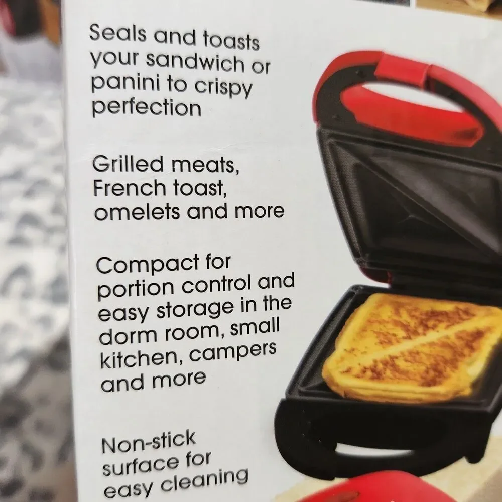 Sandwich Maker Small Red 8x5 Compact